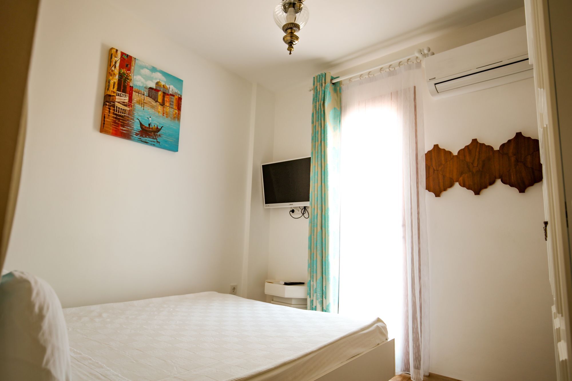 Menendi Otel Фоча Экстерьер фото